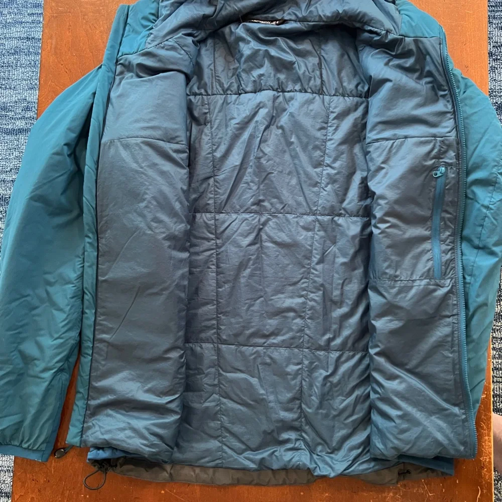 Arc'teryx Men's Atom LT Hoody Teal Blue Jacket - Picture 4 of 5